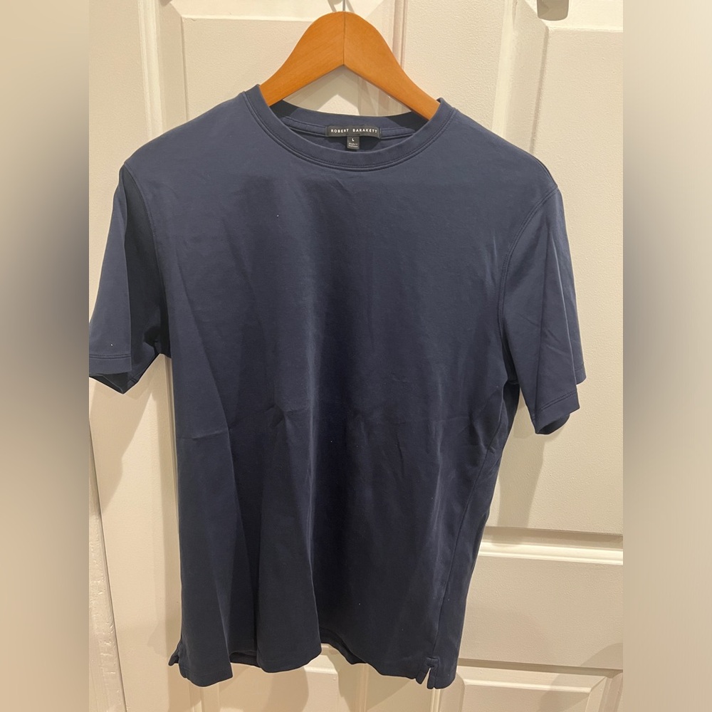 Robert Barakett size large in navy blue